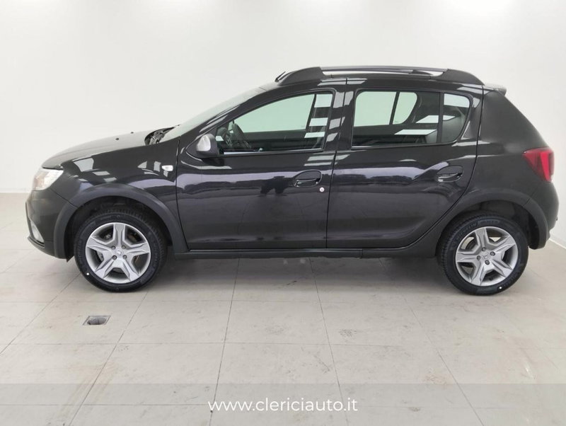 Dacia Sandero usata a Como (8)