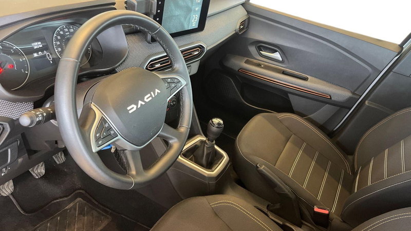 Dacia Sandero Stepway usata a Catania (10)