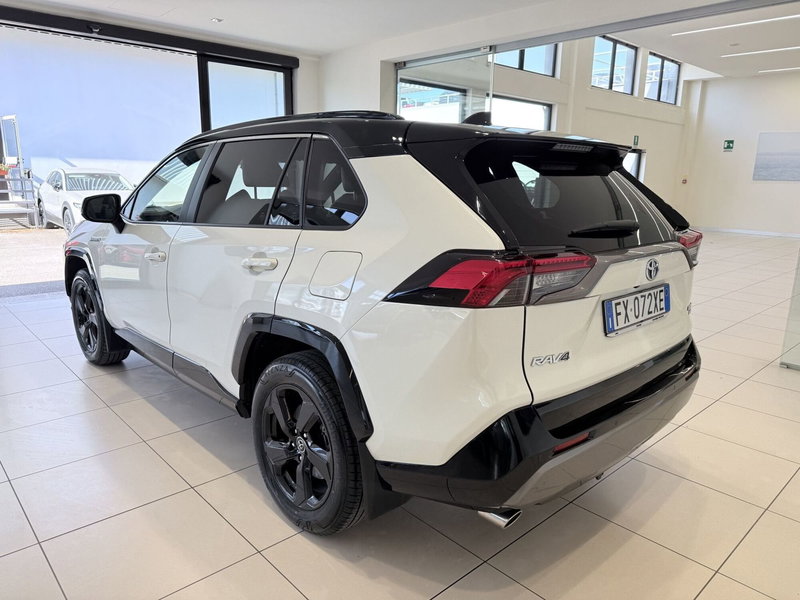 Toyota Rav4 usata a Latina (3)