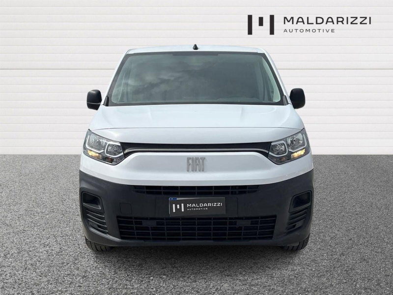 Fiat e-Doblò Furgone nuova a Bari (2)