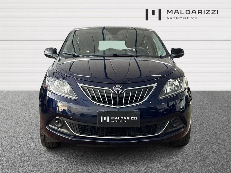 Lancia Ypsilon usata a Taranto (2)