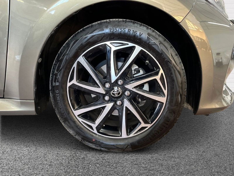 Toyota Yaris usata a Bari (6)