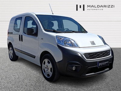 Fiat Fiorino combi N1 1.3 mjt 95cv Adventure del 2024 usata a Bari