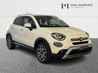 Fiat 500X 1.6 MultiJet 120 CV DCT Cross del 2019 usata a Bari