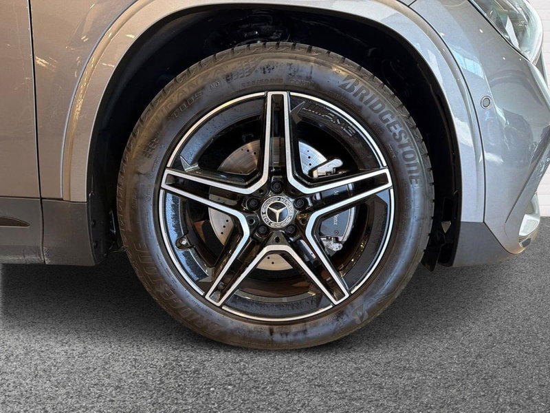 Mercedes-Benz GLA SUV usata a Bari (6)