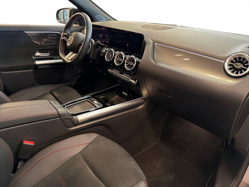 Mercedes-Benz GLA SUV usata a Bari (9)