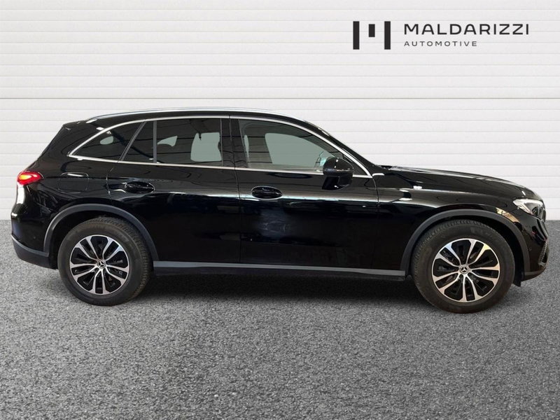 Mercedes-Benz GLC SUV usata a Bari (5)