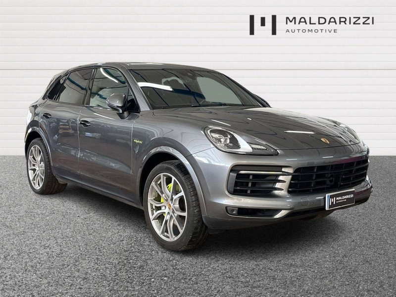 Porsche Cayenne usata a Bari