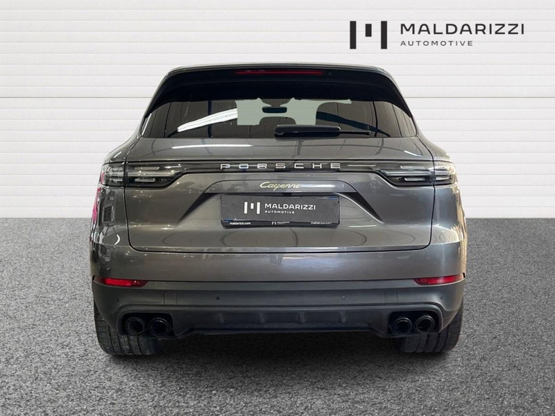 Porsche Cayenne usata a Bari (3)