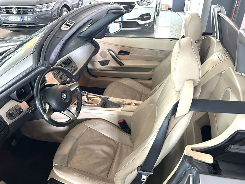 BMW Z4 Cabrio usata a Ferrara (14)