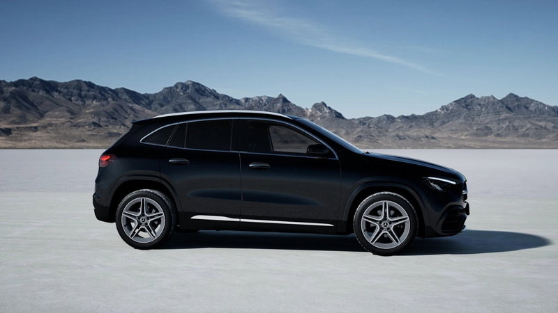 Mercedes-Benz GLA SUV nuova a Pescara (5)