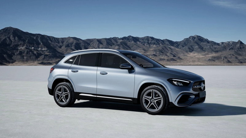 Mercedes-Benz GLA SUV nuova a Pescara (3)