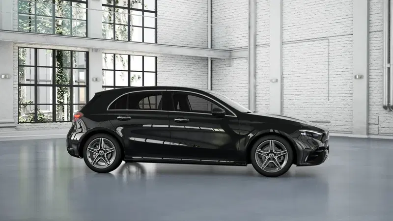 Mercedes-Benz Classe A nuova a Pescara (4)