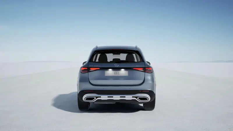 Mercedes-Benz GLC SUV nuova a Pescara (5)