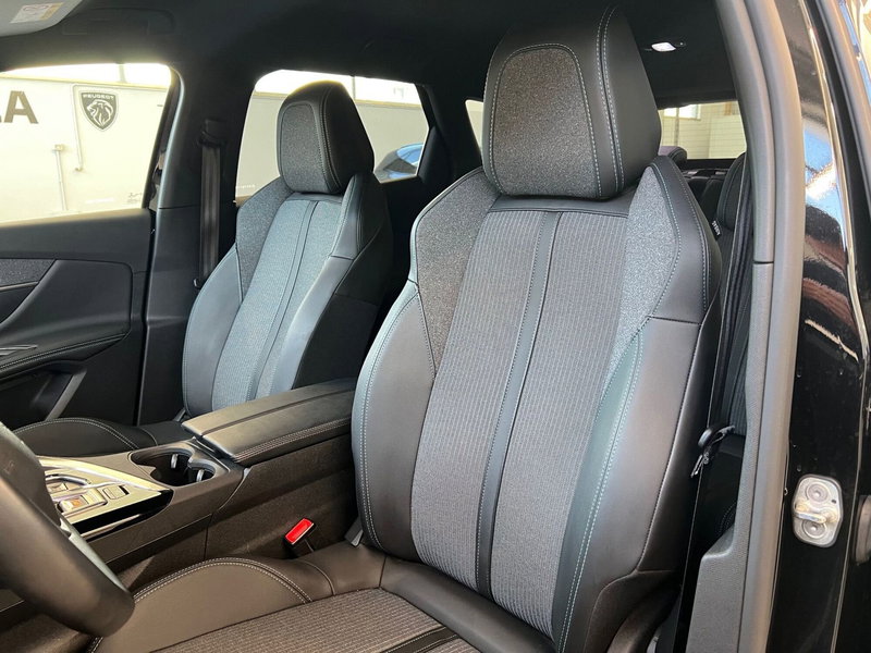 Peugeot 3008 usata a Bari (15)