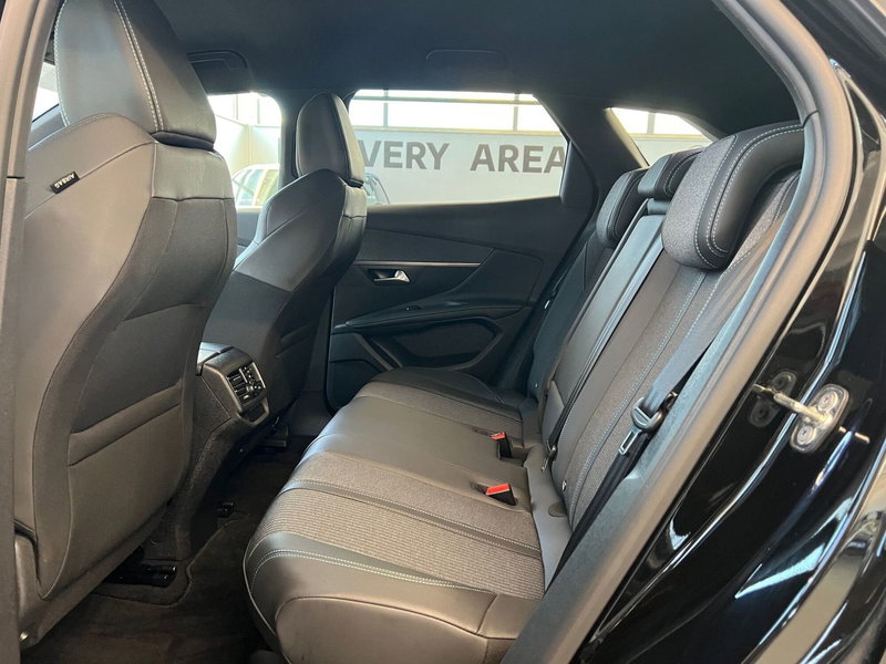 Peugeot 3008 usata a Bari (17)