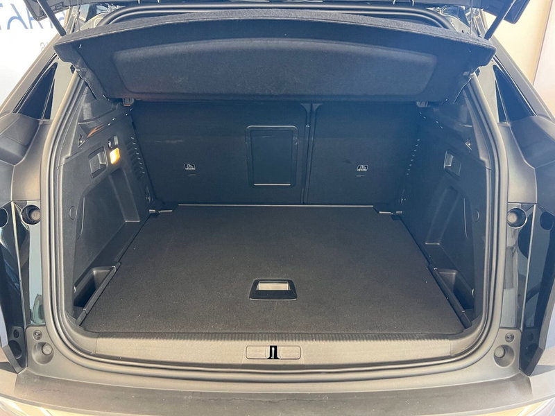 Peugeot 3008 usata a Bari (9)