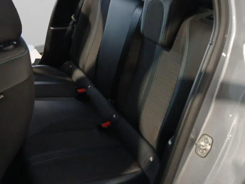Peugeot 208 usata a Genova (10)