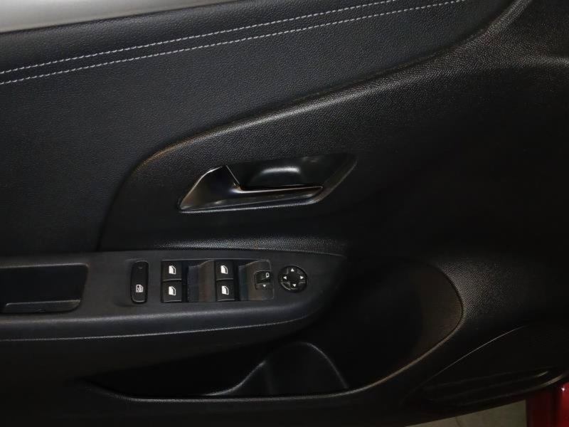 Opel Corsa usata a Genova (12)