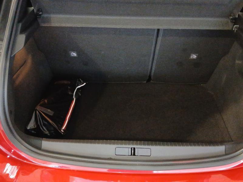 Opel Corsa usata a Genova (17)