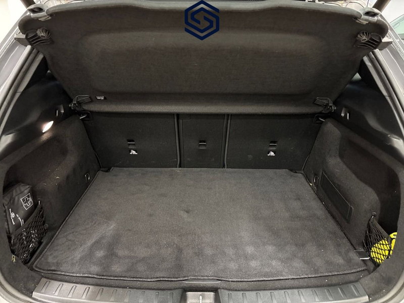 Mercedes-Benz GLA SUV usata a Cagliari (9)