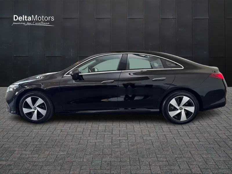 Mercedes-Benz CLA EQ nuova a Rimini (2)