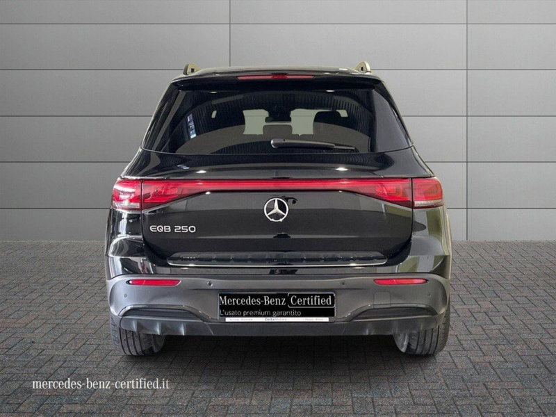 Mercedes-Benz EQB usata a Ancona (4)