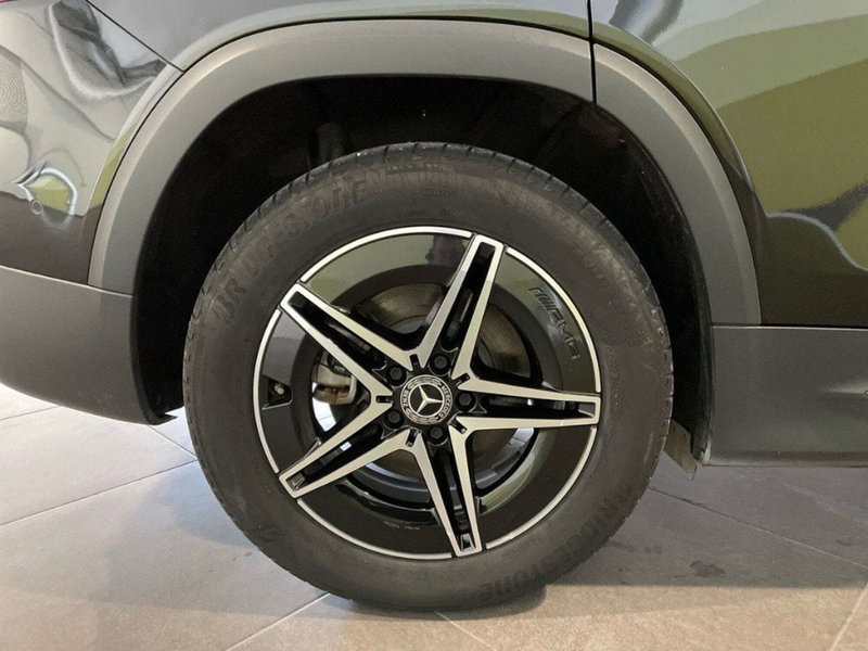 Mercedes-Benz EQB usata a Ancona (8)