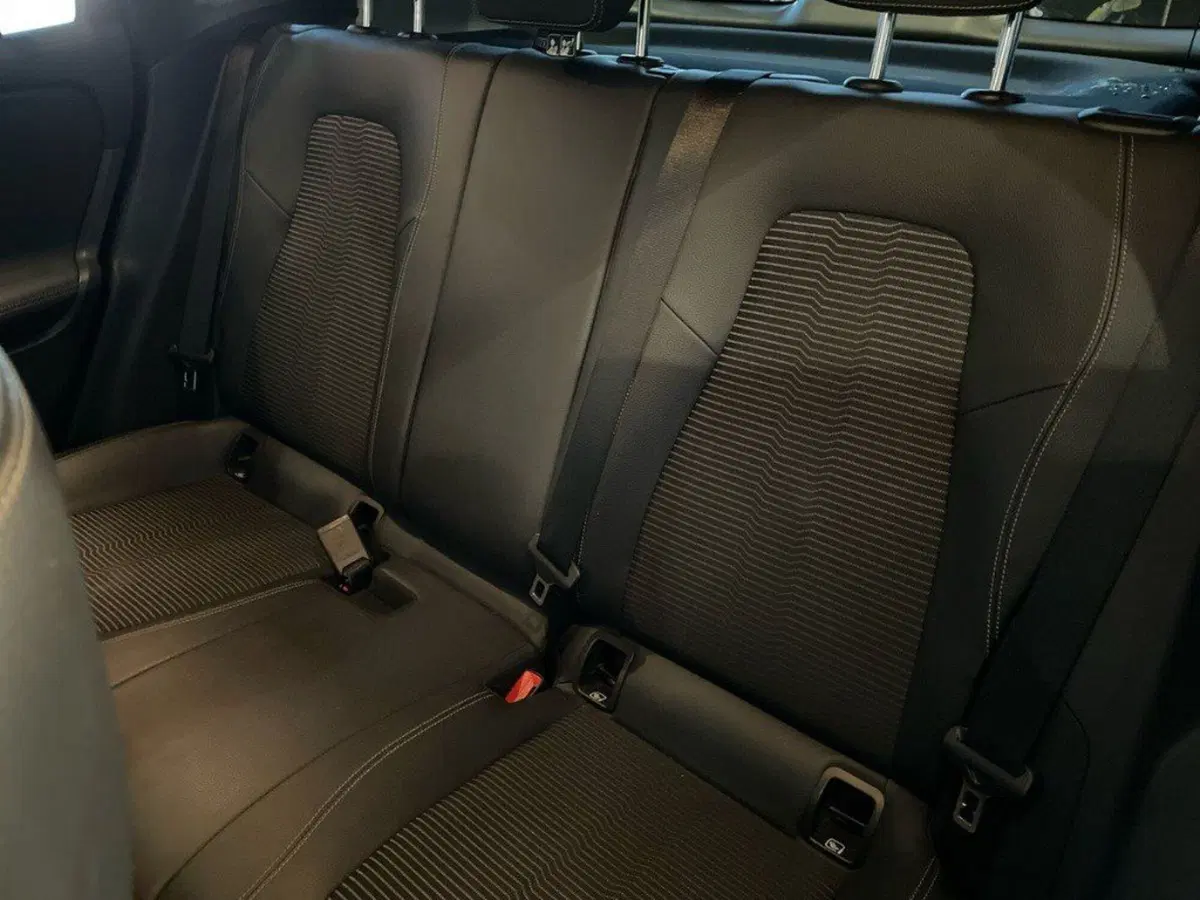 Mercedes-Benz GLA SUV usata a Ancona (13)