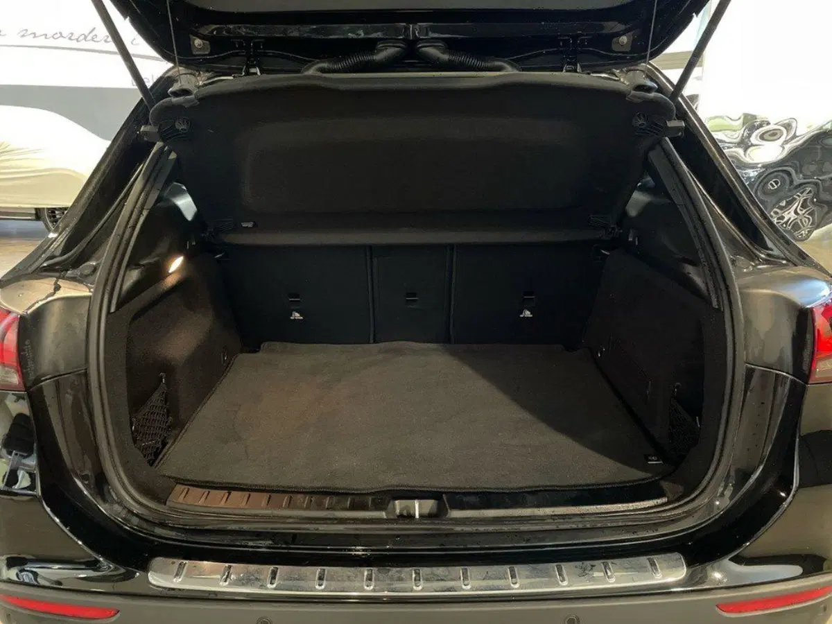 Mercedes-Benz GLA SUV usata a Ancona (7)