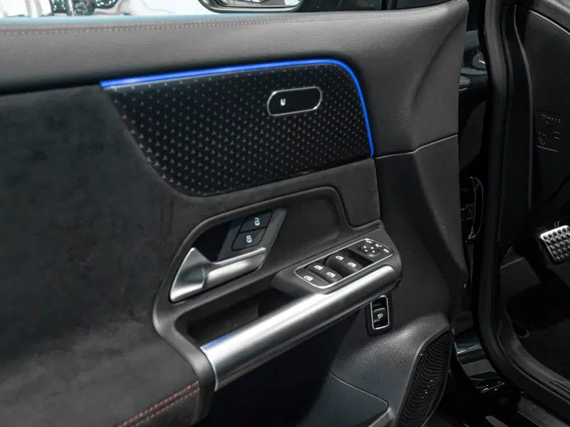 Mercedes-Benz GLA SUV nuova a Ancona (11)