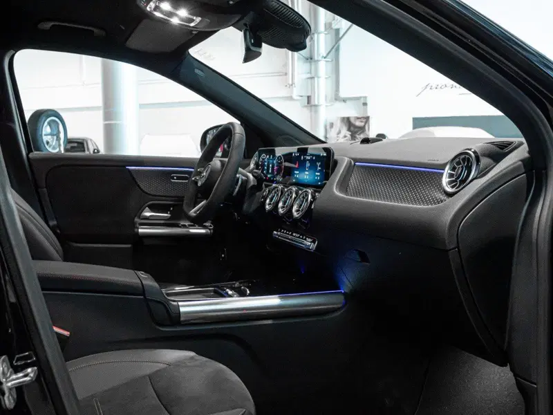 Mercedes-Benz GLA SUV nuova a Ancona (17)