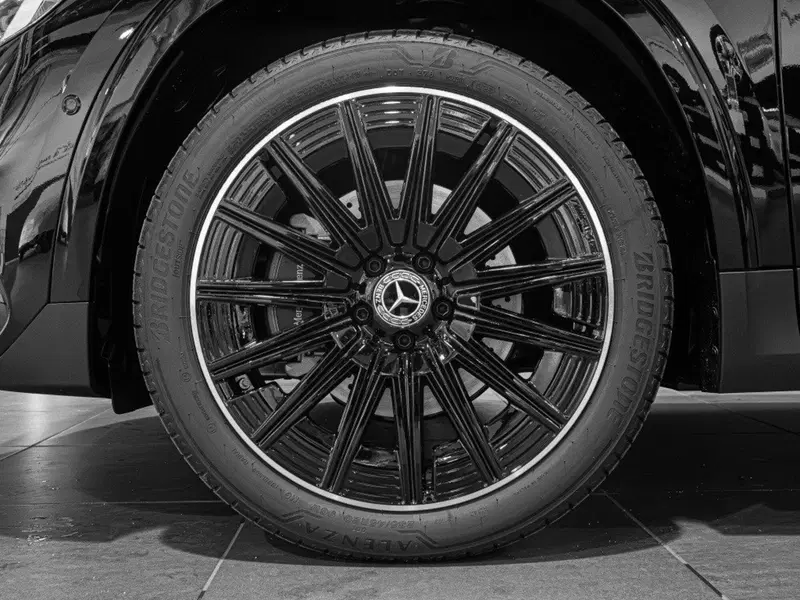 Mercedes-Benz GLA SUV nuova a Ancona (8)