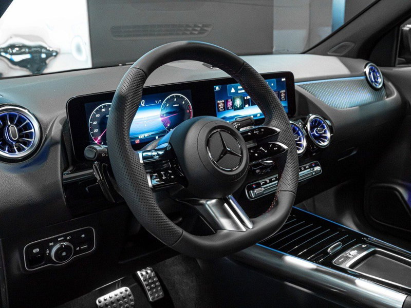 Mercedes-Benz GLA SUV nuova a Ancona (12)