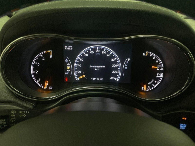 Jeep Grand Cherokee usata a Macerata (9)