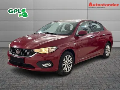 Fiat Tipo Tipo 1.4 4 porte Opening Edition del 2016 usata a Moncalieri