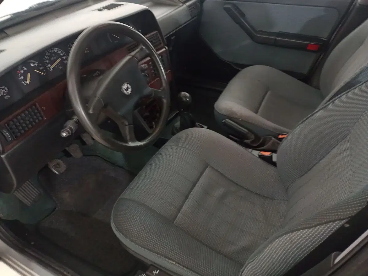 Lancia Dedra usata a Torino (10)