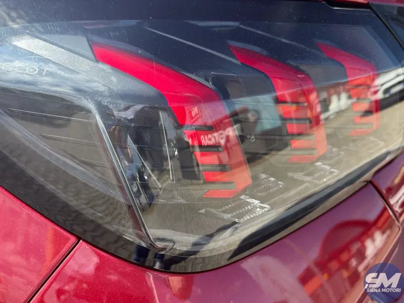 Peugeot 208 usata a Firenze (10)