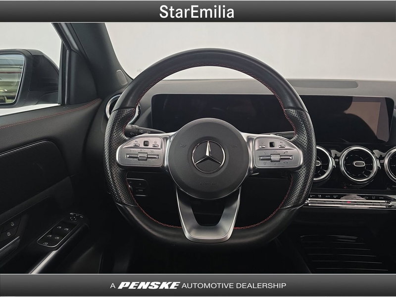 Mercedes-Benz GLA SUV usata a Bologna (19)