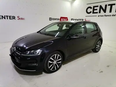 Volkswagen Golf 1.6 TDI 110 CV DSG 5p. Executive BlueMotion Technology del 2016 usata a Montecorvino Pugliano