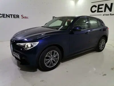 Alfa Romeo Stelvio Stelvio 2.2 Turbodiesel 160 CV AT8 RWD Super Business del 2019 usata a Montecorvino Pugliano
