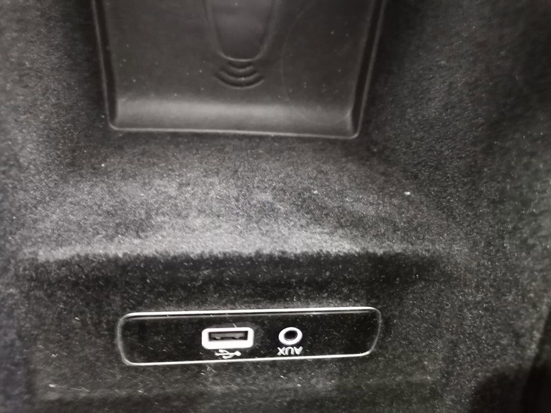 Alfa Romeo Stelvio usata a Salerno (20)