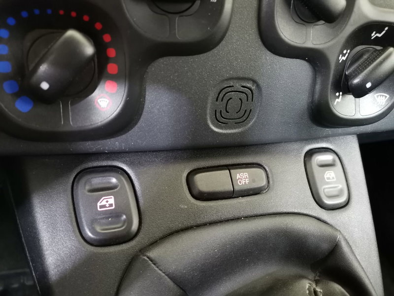 Fiat Panda Cross usata a Salerno (14)
