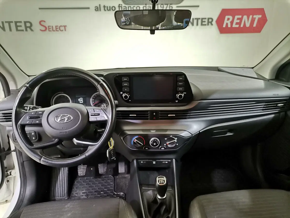 Hyundai i20 usata a Salerno (7)
