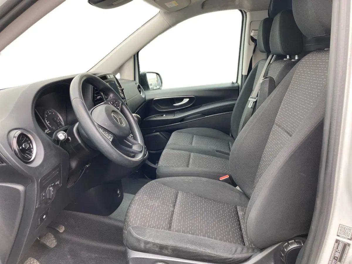 Mercedes-Benz Vito usata a Milano (10)