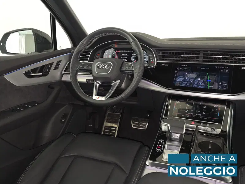 Audi Q7 usata a Cuneo (12)