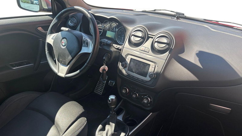 Alfa Romeo MiTo usata a Treviso (10)