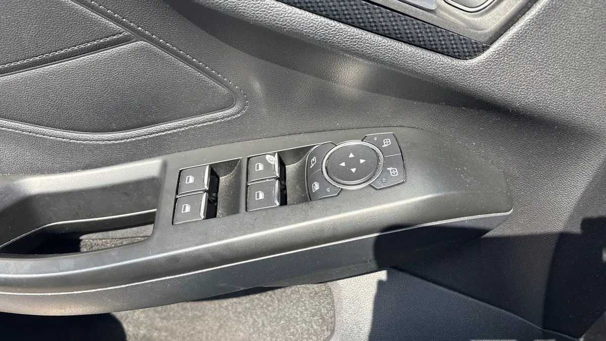 Ford Focus usata a Treviso (8)
