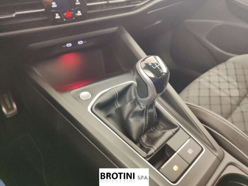 Volkswagen Golf usata a Massa-Carrara (11)