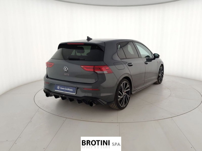 Volkswagen Golf usata a Massa-Carrara (3)